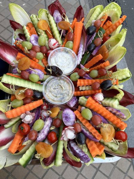 panier de légumes et fruits préparés pour être livrés à Bordeaux